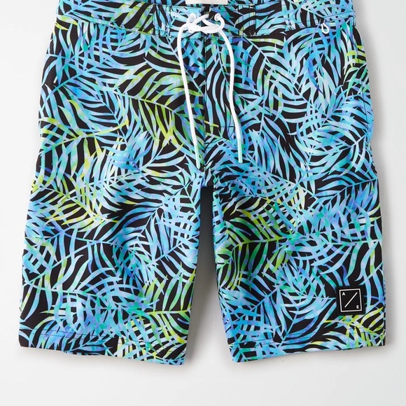 AE 10" Classic Board Short Men's Swim Shorts - Picture 3 of 11